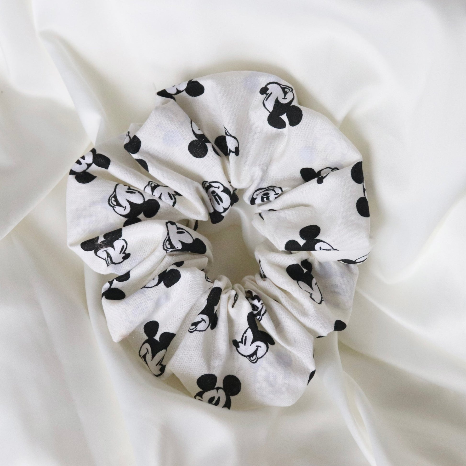 Mickey Mouse - Tana's Scrunchies
